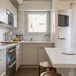 Apartman Veeve - A Pop Of Colour *